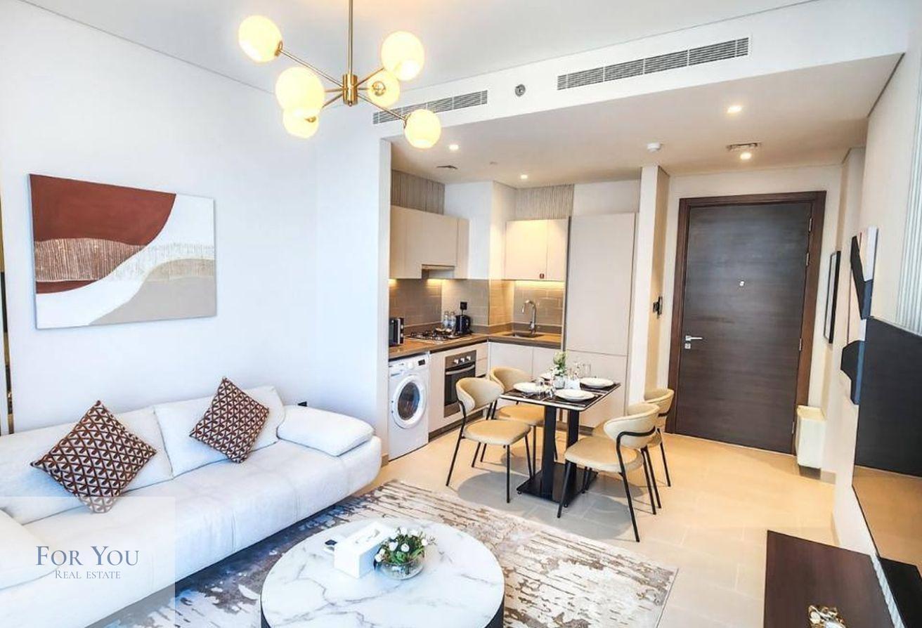 FULLY FURNISHED | COMMUNITY VIEW | PRIVATE BALCONY photo 4