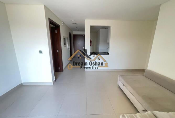 127477755 - Property Image 3