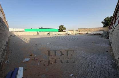 مستودع - استوديو للايجار في المنطقة الصناعية رقم 2 - المنطقة الصناعية بالشارقة - الشارقة
