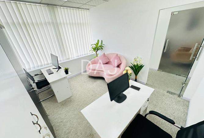 98271393 - Property Main Image