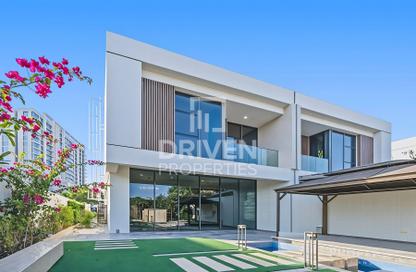 Villa - 4 Bedrooms - 6 Bathrooms for sale in District One Phase III - District One - Mohammed Bin Rashid City - Dubai