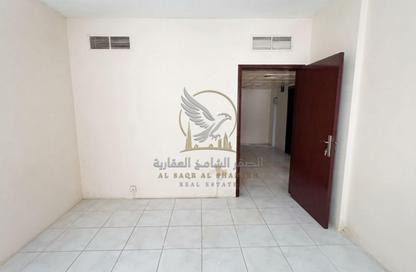 Staff Accommodation - Studio - 2 Bathrooms for rent in Lake Tower - Al Majaz 1 - Al Majaz - Sharjah