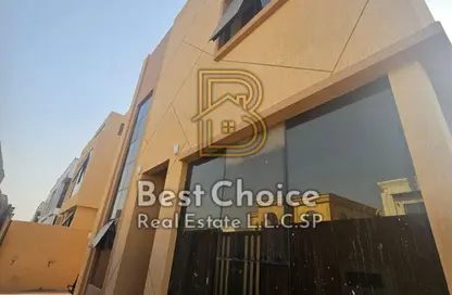 Villa - 4 Bedrooms - 5 Bathrooms for sale in Hoshi 1 - Hoshi - Al Badie - Sharjah