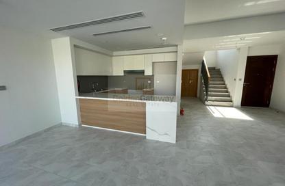 Villa - 3 - 4 for rent in La Rosa 6 - La Rosa - Villanova - Dubai