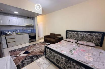 Apartment - Studio - 1 Bathroom for rent in Al Qulaya'ah - Al Sharq - Sharjah