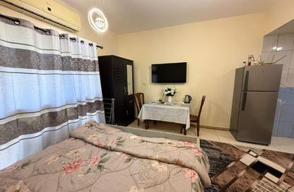Apartment - Studio - 1 Bathroom for rent in Al Qulaya'ah - Al Sharq - Sharjah