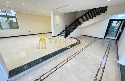 Villa - 5 Bedrooms - 6 Bathrooms for rent in Umm Suqeim 1 Villas - Umm Suqeim 1 - Umm Suqeim - Dubai
