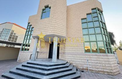Villa - 5 Bedrooms - 6 Bathrooms for rent in Umm Suqeim 1 Villas - Umm Suqeim 1 - Umm Suqeim - Dubai
