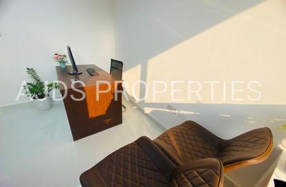 Office Space - Studio - 1 Bathroom for rent in Silver Home Building - Hor Al Anz - Deira - Dubai