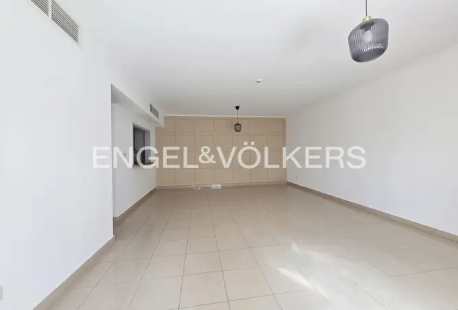 161864447 - Property Image 2