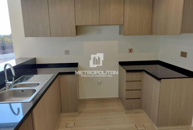 82364083 - صورة العقار 3