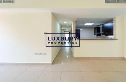 Apartment - 3 Bedrooms - 4 Bathrooms for sale in Centrium Tower 3 - Centrium Towers - Dubai Production City (IMPZ) - Dubai