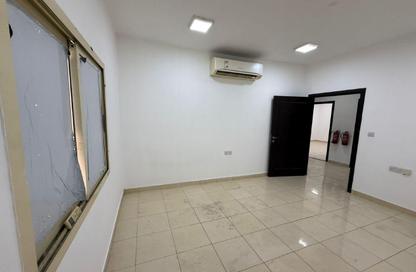 Office Space - Studio for rent in Mussafah - Abu Dhabi