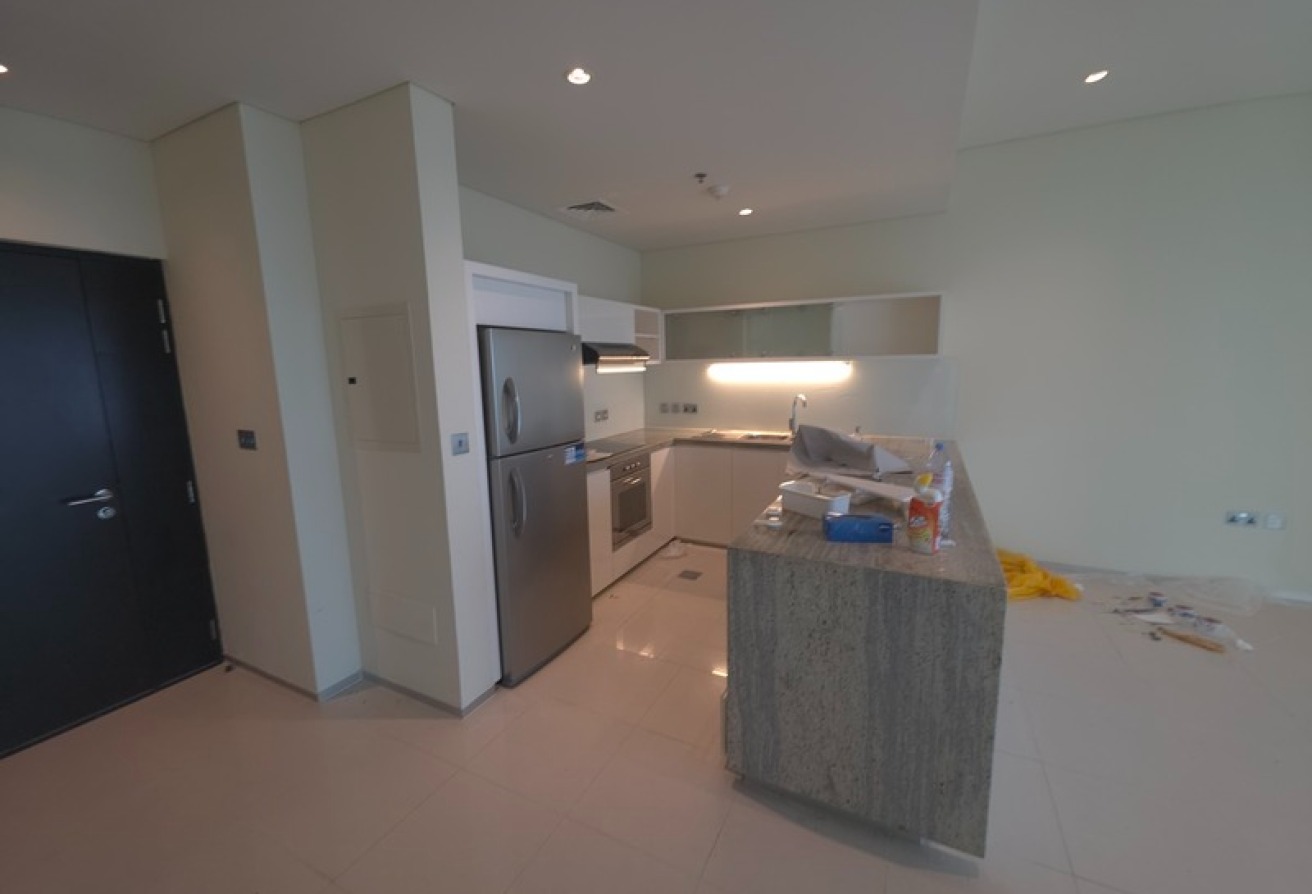 SPACIOUS 1BR | 2 BATHS | HIGH FLOOR gallery image
