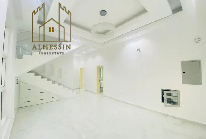 146005746 - Property Image 3