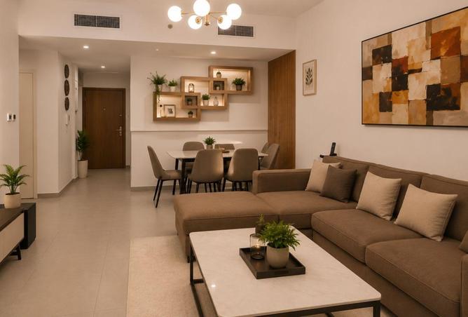 102841610 - Property Image 2