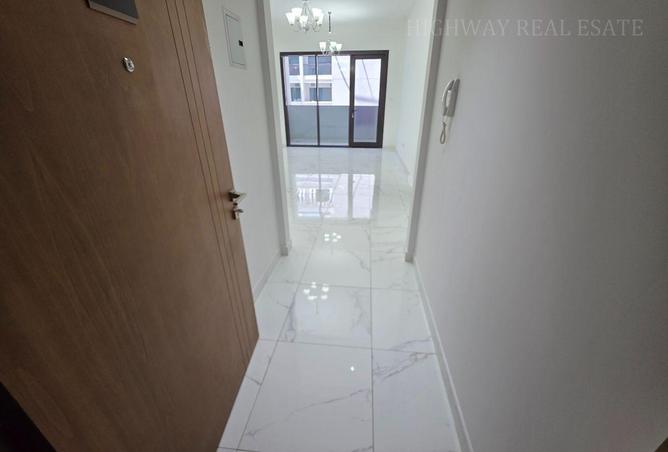 93994637 - Property Main Image