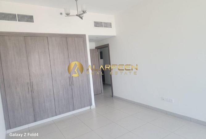 98261226 - Property Image 3