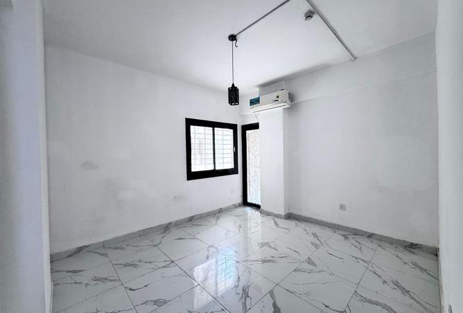 57755873 - Property Image 2