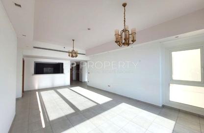 Apartment - 2 Bedrooms - 2 Bathrooms for rent in Marina Residences 5 - Marina Residences - Palm Jumeirah - Dubai Apartment - 2 Bedrooms - 2 Bathrooms for rent in Marina Residences 5 - Marina Residences - Palm Jumeirah - Dubai