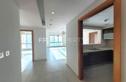 Apartment - 2 Bedrooms - 2 Bathrooms for rent in Marina Residences 5 - Marina Residences - Palm Jumeirah - Dubai Apartment - 2 Bedrooms - 2 Bathrooms for rent in Marina Residences 5 - Marina Residences - Palm Jumeirah - Dubai