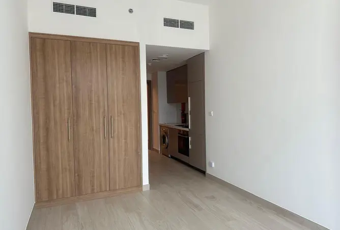 110972777 - Property Image 3