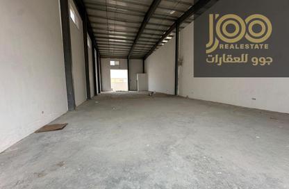 Warehouse - Studio - 2 for rent in Umm Al Thuoob - Umm Al Quwain
