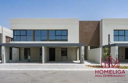 Townhouse - 3 Bedrooms - 5 Bathrooms for sale in California Village - Dubai Land - Dubai