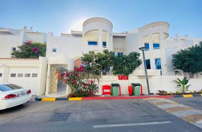 Villa - 5 - 7 for rent in Al Yasat Compound - Al Mushrif - Abu Dhabi