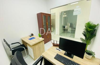 Office Space - Studio - 1 for rent in Red Avenue - Al Garhoud - Dubai Office Space - Studio - 1 for rent in Red Avenue - Al Garhoud - Dubai