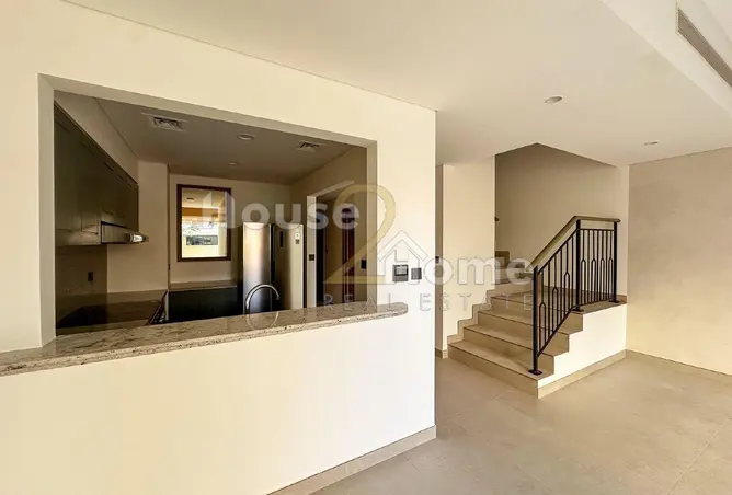 128381001 - Property Image 3