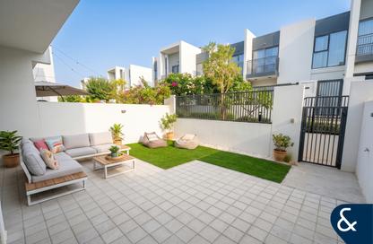 Townhouse - 3 - 4 for sale in La Rosa 5 - La Rosa - Villanova - Dubai