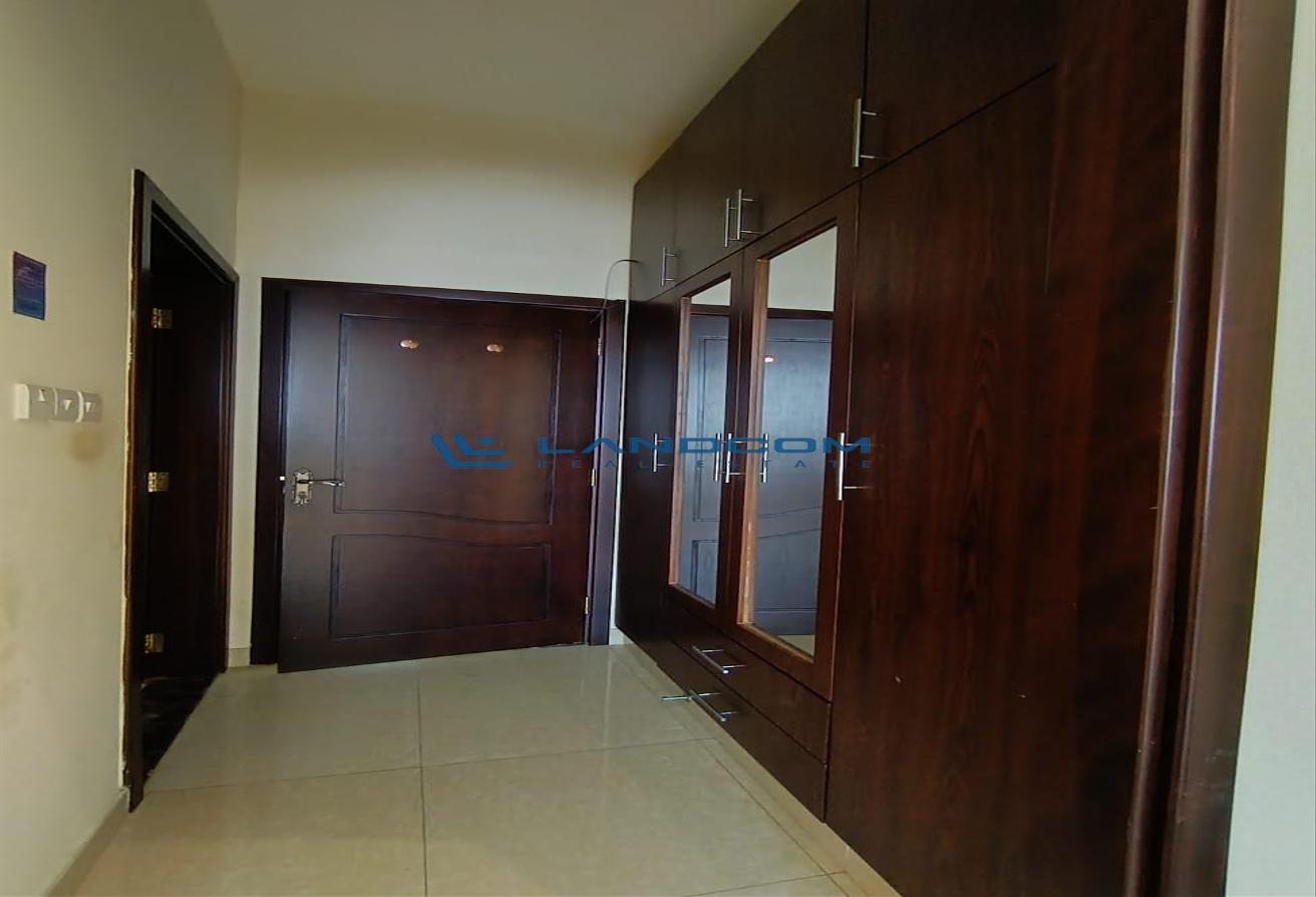 Special Offer!!!|Spacious 4-Bedroom Semi-Independent Villa with Private Entrance photo 16