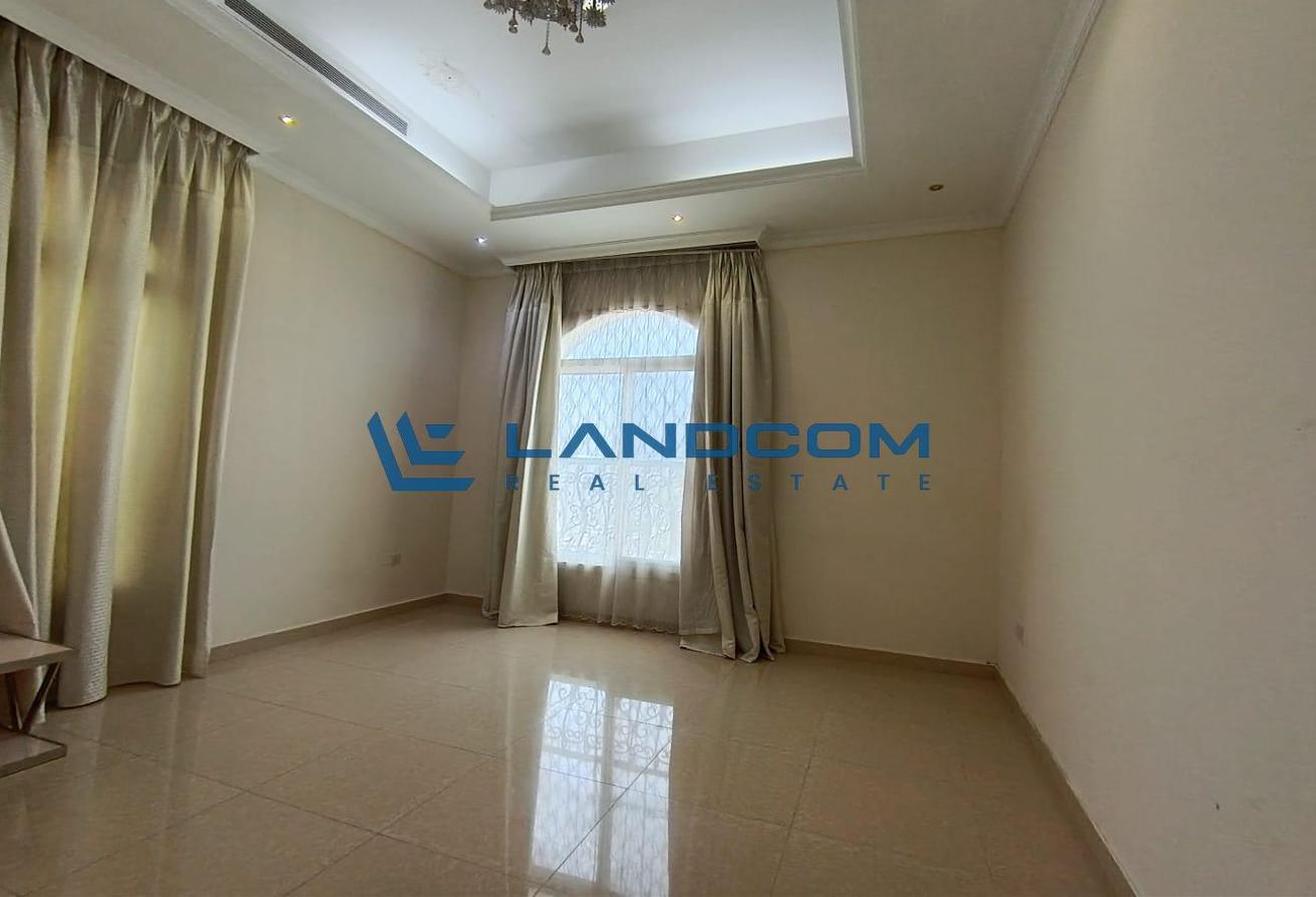 Special Offer!!!|Spacious 4-Bedroom Semi-Independent Villa with Private Entrance photo 14