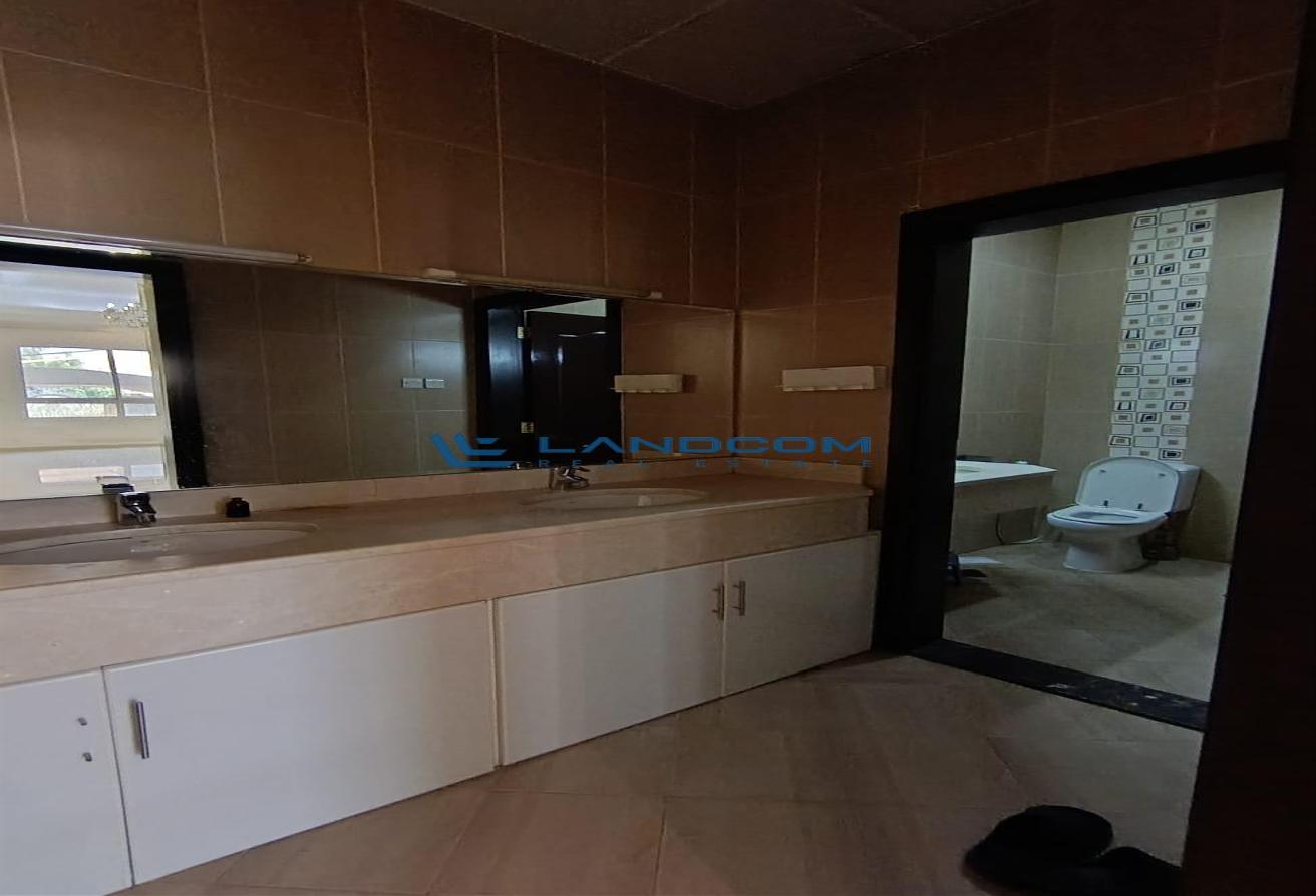 Special Offer!!!|Spacious 4-Bedroom Semi-Independent Villa with Private Entrance photo 17