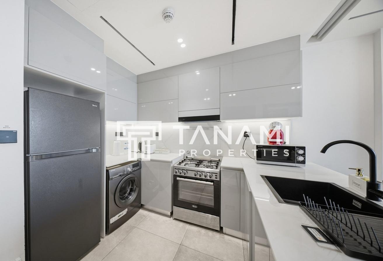 Prime Location| High Floor| Burj Khalifa View photo 11