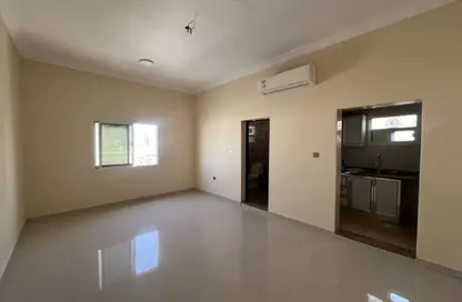 Apartment - Studio - 1 Bathroom for rent in Al Mowaihat 1 - Al Mowaihat - Ajman