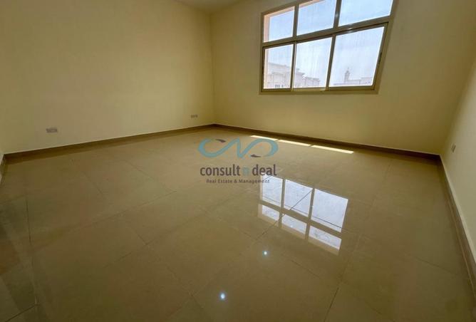 98277828 - Property Image 2