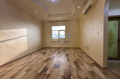Apartment - Studio - 1 Bathroom for rent in Mohamed Bin Zayed Centre - Mohamed Bin Zayed City - Abu Dhabi