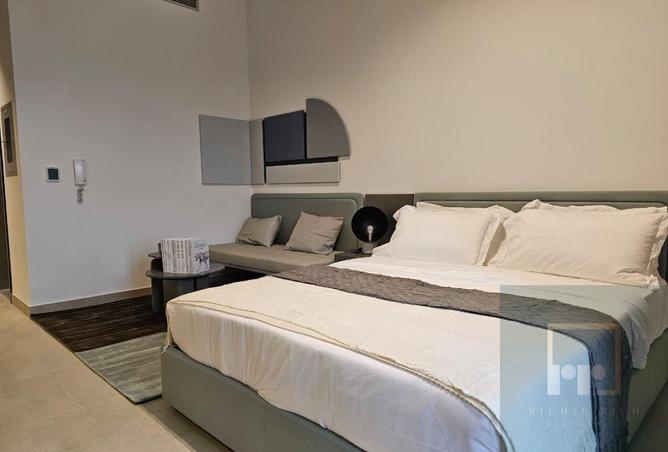 74252310 - Property Main Image