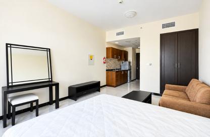 Apartment - Studio - 1 for rent in Knightsbridge Court - District 13 - Jumeirah Village Circle - Dubai Apartment - Studio - 1 for rent in Knightsbridge Court - District 13 - Jumeirah Village Circle - Dubai