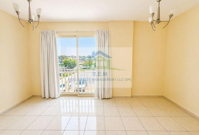 74253684 - Property Image 2