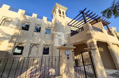 تاون هاوس - 3 غرف نوم - 3 حمامات للايجار في تاون هاوسز قرية الحمرا - قرية الحمرا - رأس الخيمة