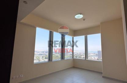 Apartment - 2 Bedrooms - 2 Bathrooms for rent in Nation Towers - Corniche Road - Abu Dhabi