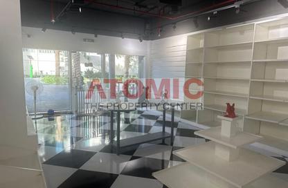 Shop - Studio - 1 Bathroom for rent in One Lake Plaza - JLT Cluster T - Jumeirah Lake Towers - Dubai