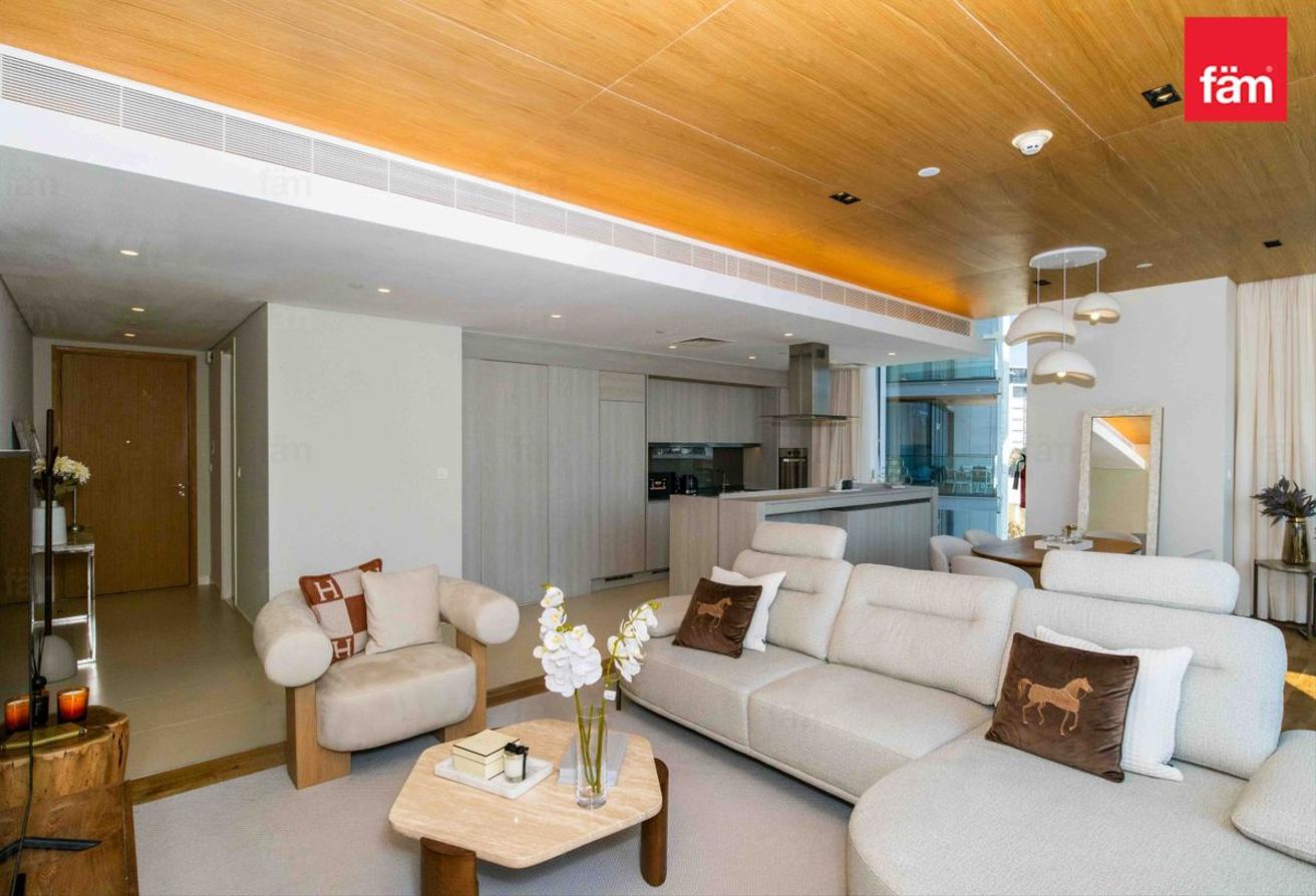 Upgradet | Sea & Ain Dubai Views | Ready photo 6