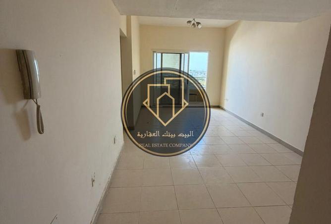 141912355 - Property Main Image