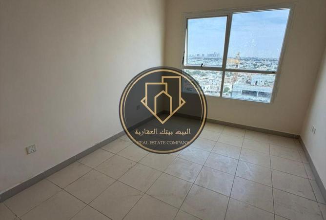 141912355 - Property Image 3
