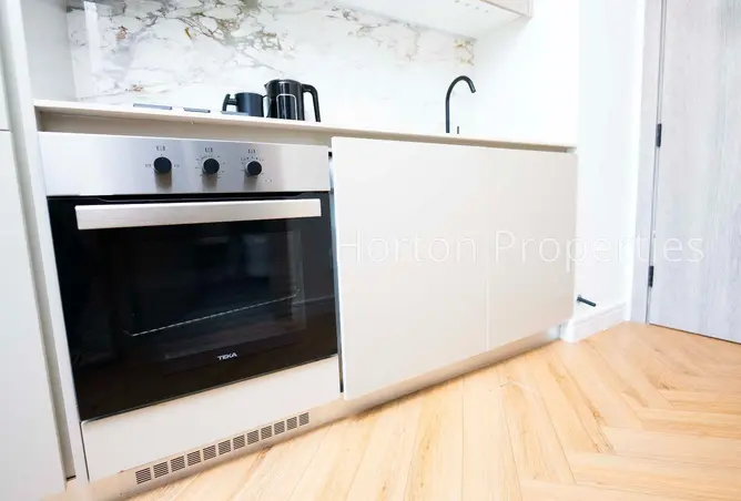 166101835 - Property Image 2