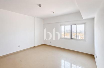 Apartment - 2 Bedrooms - 3 Bathrooms for rent in Red Residency - Dubai Sports City - Dubai